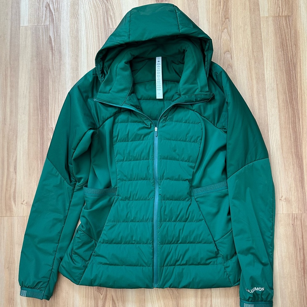 ❤️SOLD❤️ Women’s lululemon jacket
